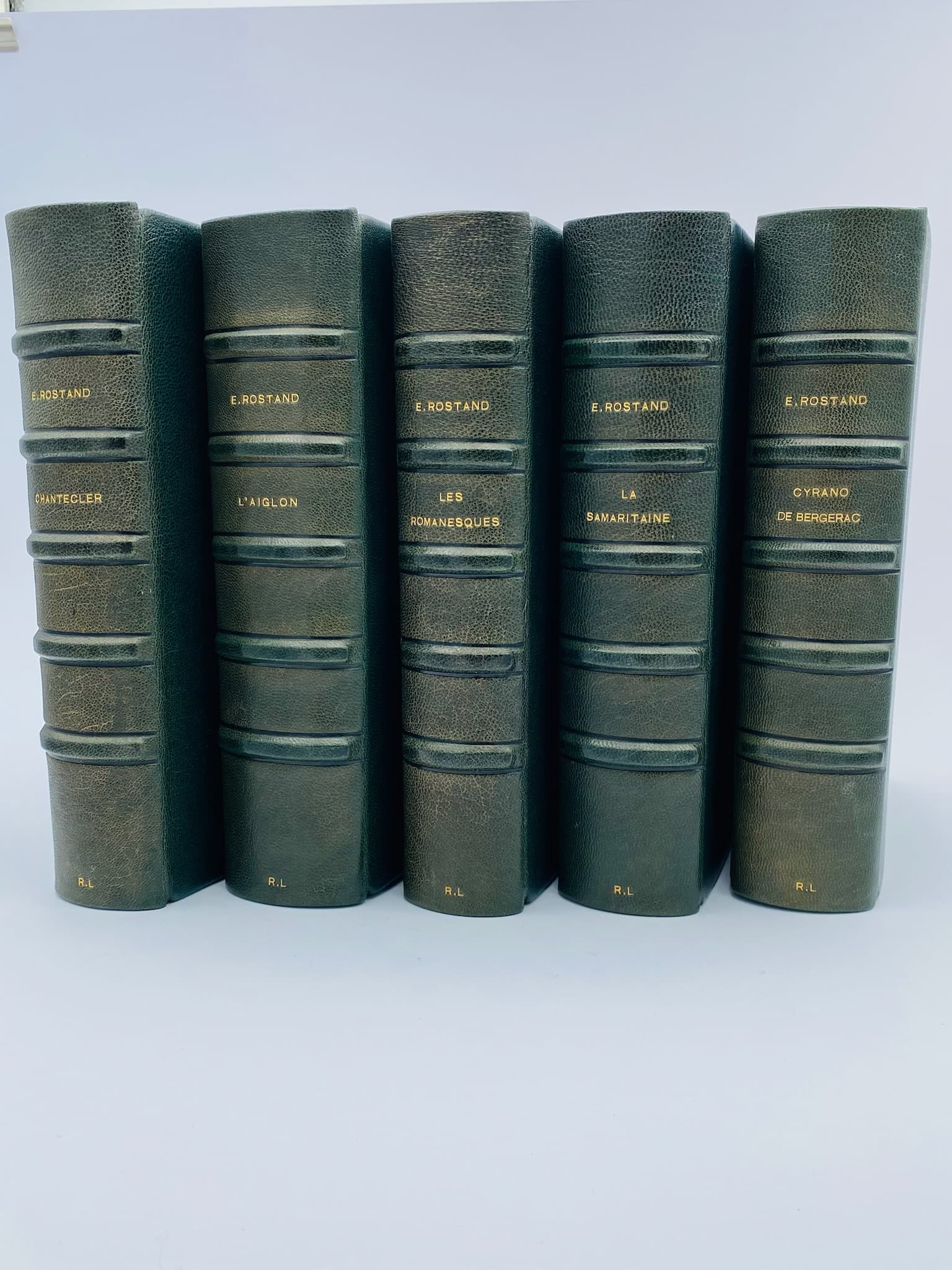 Oeuvres illustrées; Cyrano de Bergerac, La Samaritaine, Les Romanesques, L'Aiglon, Chantecler...