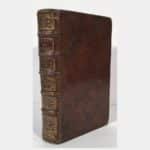 L'Arithmetique En Sa Perfection Mise En Pratique Selon L'Usage Des Financiers, Gens De Pratique, Banquiers, Et Marchands ; Contenant Une Ample & Familière Explication De Ses Principes, Tant En Nombres Entiers Qu'En Fractions ; Un Traité De Géométrie Pratique Appliquée À L'Arpentage Et Au Toisé, Tant Des Superfaces Que Des Corps Solides ; Un Abregé D'Algebre, Suvi De Quantité De Questions Curieuses. Et Un Autre Traité D'Arithmetique Aux Jettons.